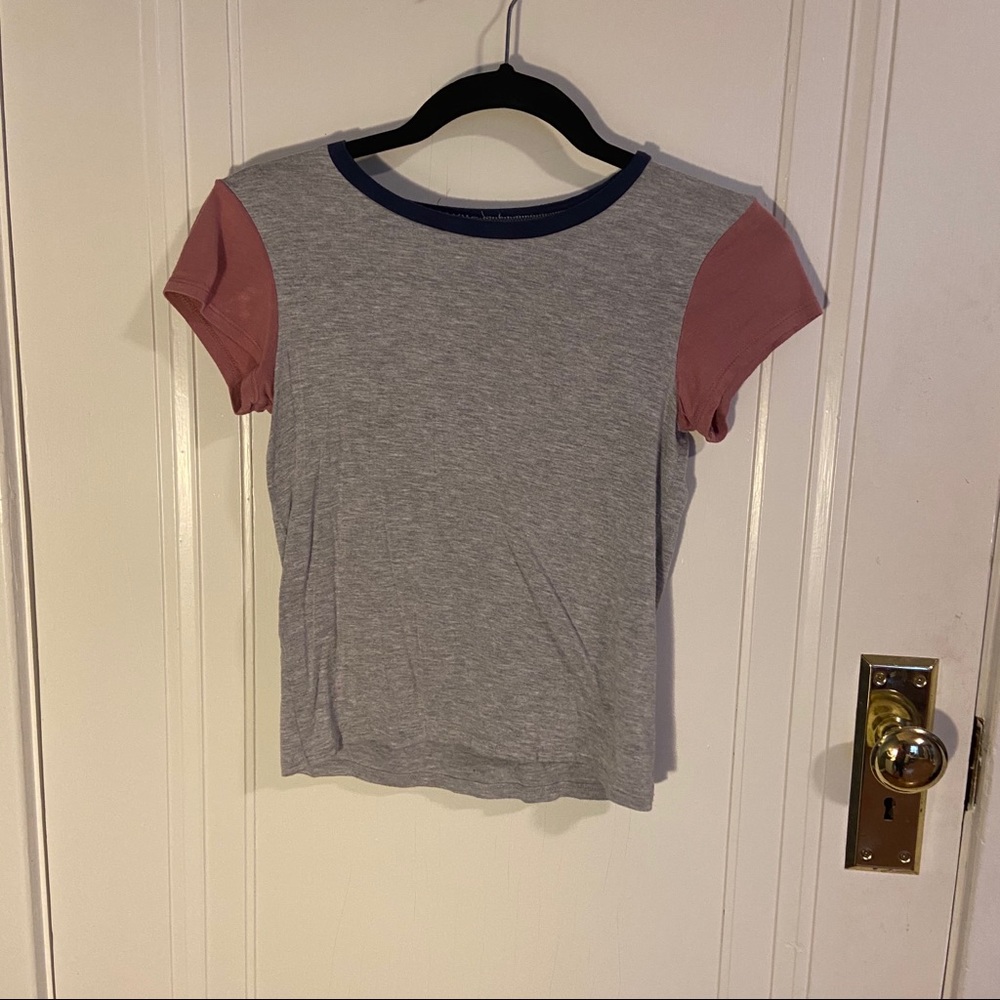 AE Cropped Baby Tee